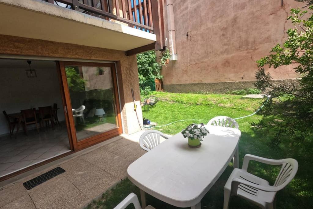 Briancon, Appartement Avec Jardin Et Terrasse. Екстер'єр фото